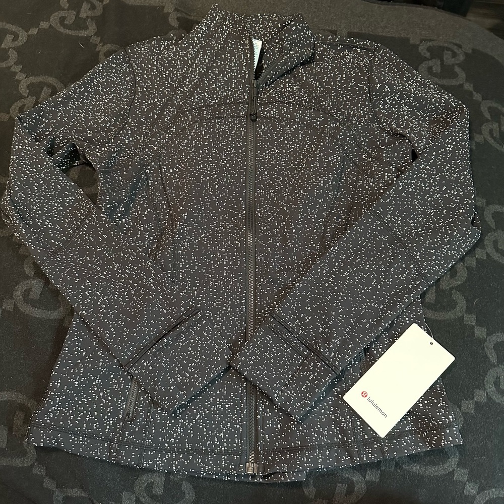 Brand New w/ Tags Lululemon Size 12 Cut Define Jacket